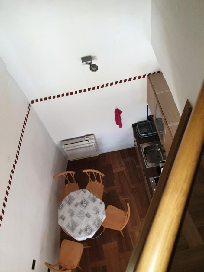 Апартаменты Smartno Apartmaji Sobe Josko Экстерьер фото